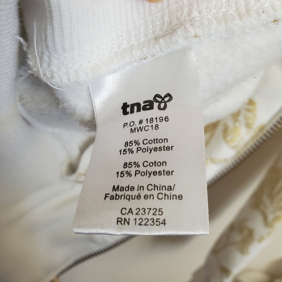 TNA Fleece Retro/Vintage Patterned Zip Up Hoodie in White & Gold - Picture 14 of 16